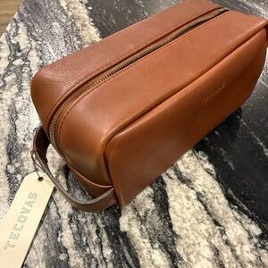 NWT Tecovas Leather Travel Dopp Kit in Bourbon